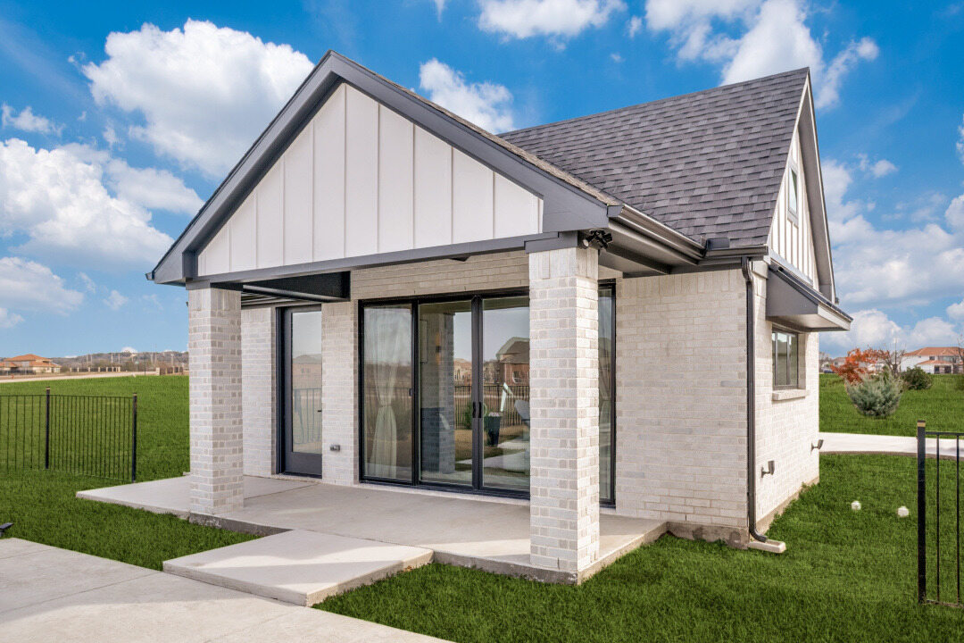 Front view of gable-roof custom ADU in Plano, TX built by Estate ADU.