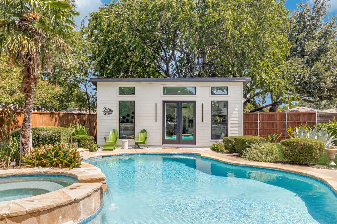 ingleside pool house exterior front spa view